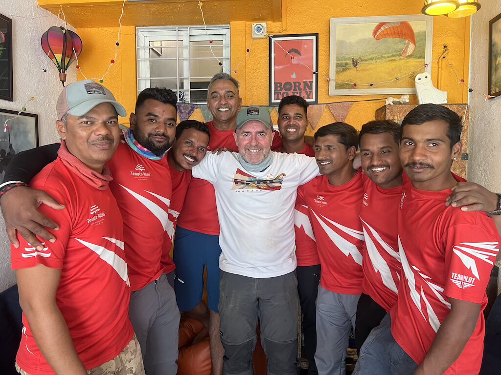 Group Picture of Student from Ireland in India