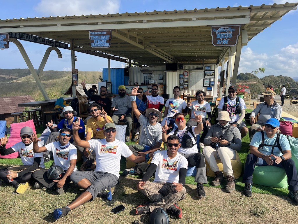 Hapy group of Paragliding Pilots