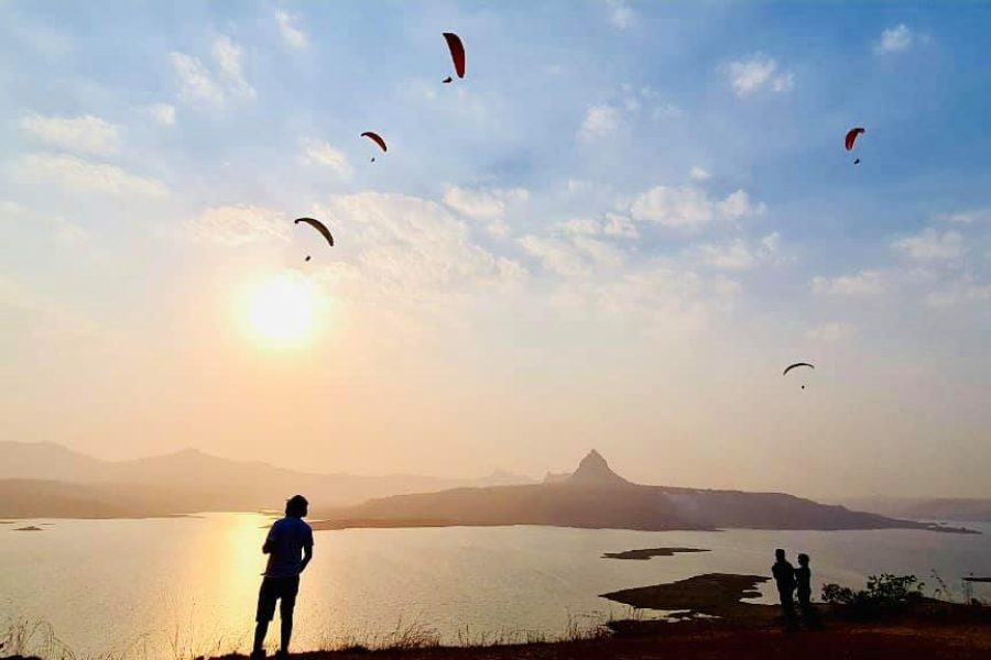 Pawna Turns On Paragliding Pic